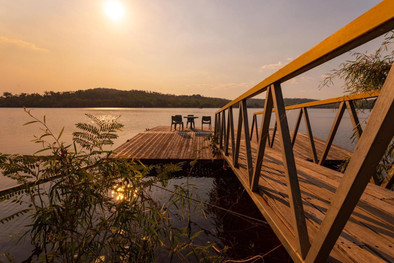 De Lago Resort On Lake Bennett Exterior foto